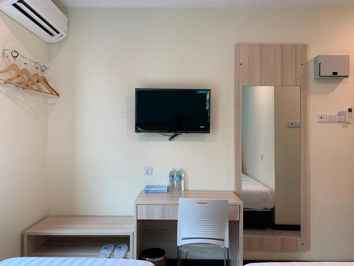גואה מואסנג M Quality Hotel מראה חיצוני תמונה